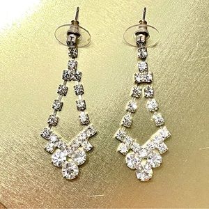 New Vintage Claire’s Drop Rhinestone Earrings